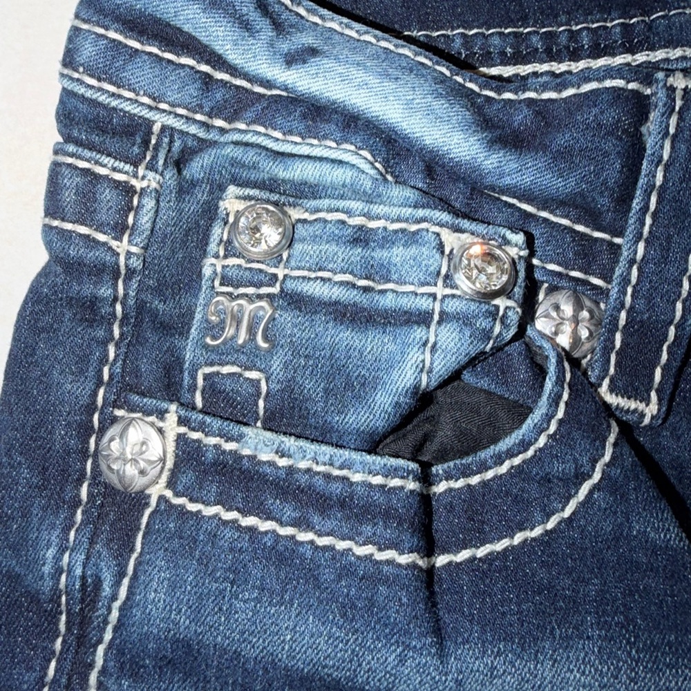 Miss Me Signature Women Jeans Low Rise Bootcut Blue Embellished Size 26x29.5 EUC - Picture 7 of 11